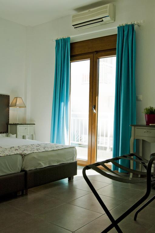 Emmeleia Accommodation By Maria Riga Ouranoupoli Room photo